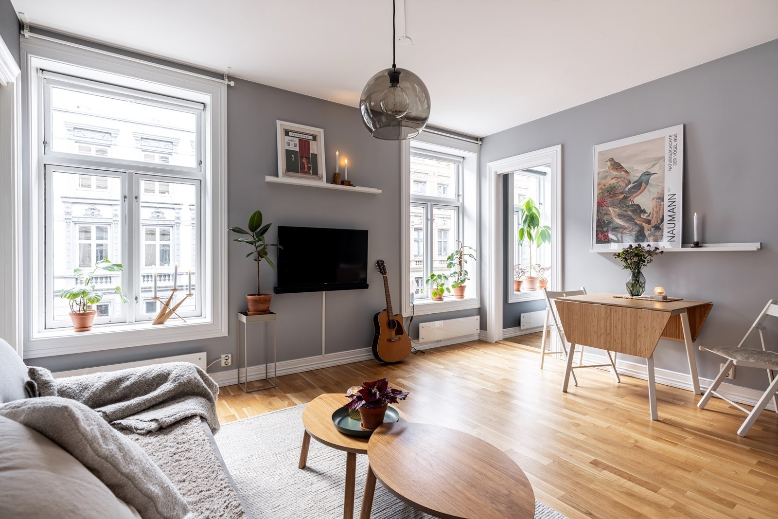 Eiendomsmegler Ingrid Elgaaen (tlf. 41 61 34 53) ønsker velkommen til Conradis gate 5A! Galleribilde