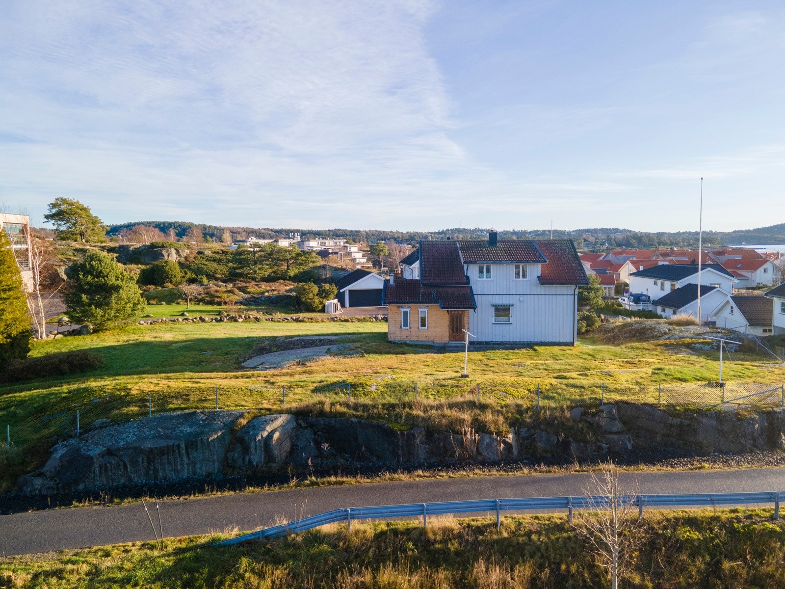 Her kan du nyte sydvestvendt og solrik beliggenhet Galleribilde