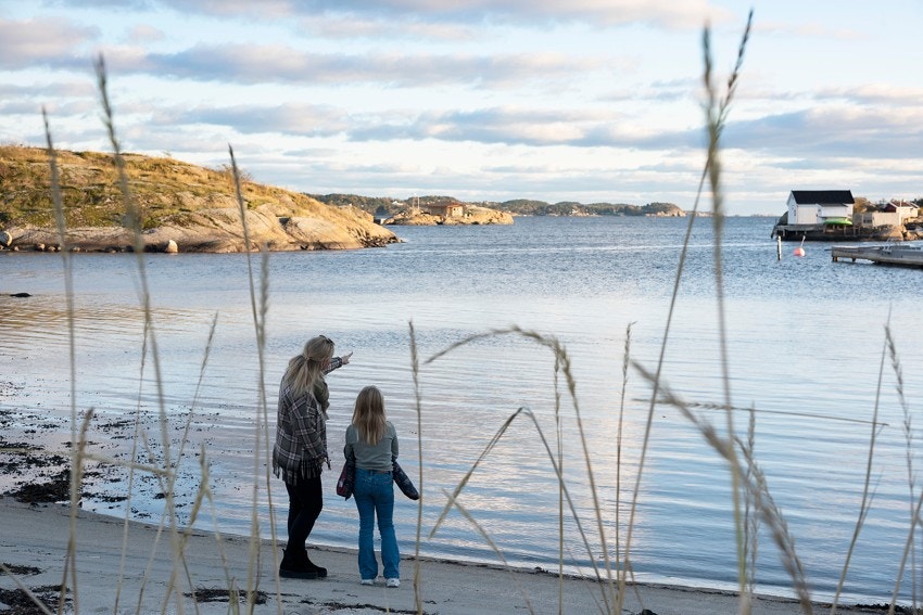 Flotte svaberg og strender i bydelen i umiddelbar nærhet Galleribilde