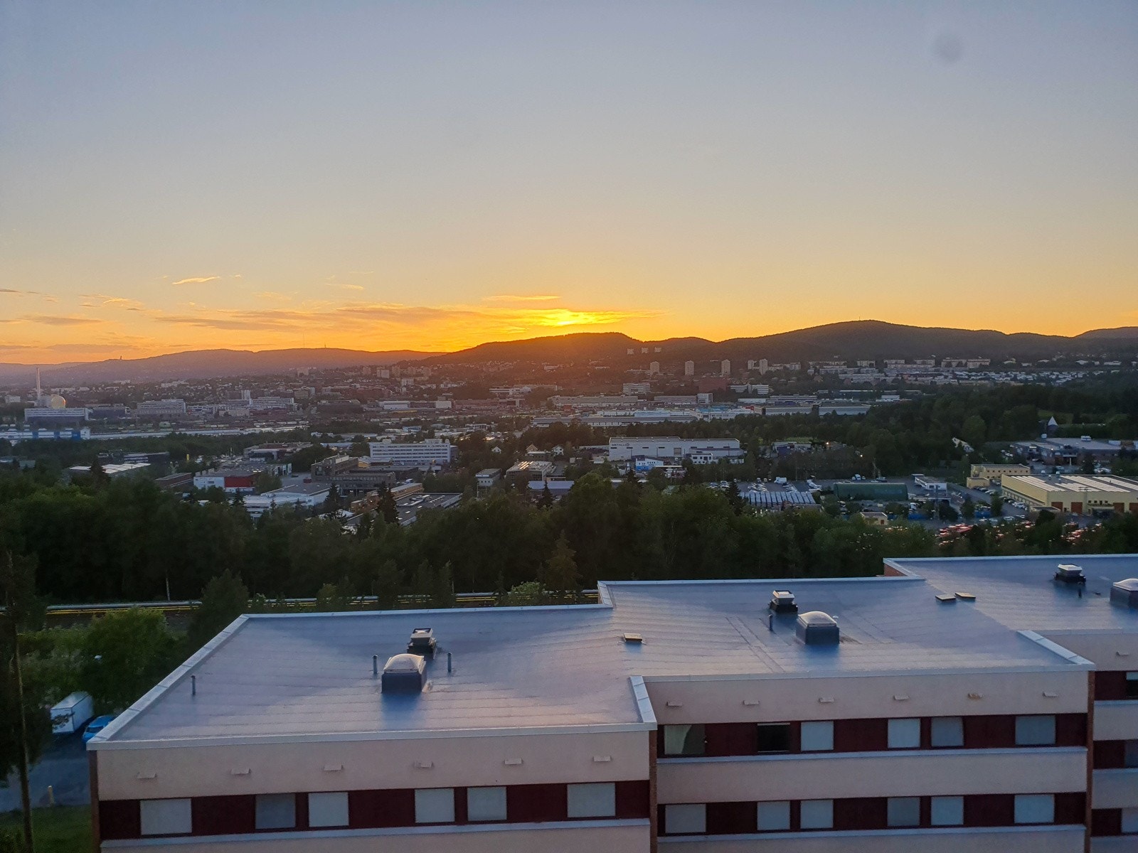 Kveldsbilder fra selger Galleribilde