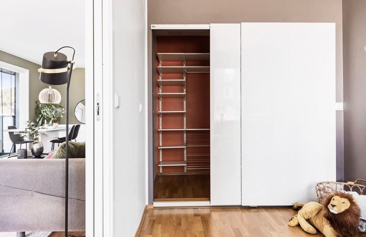 Walk-in closet Galleribilde