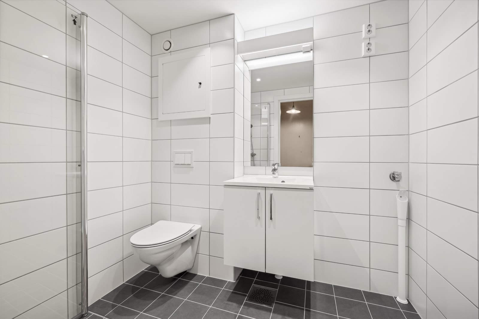 Helt nytt bad fra 2023, pusset opp i regi av borettslaget. Galleribilde