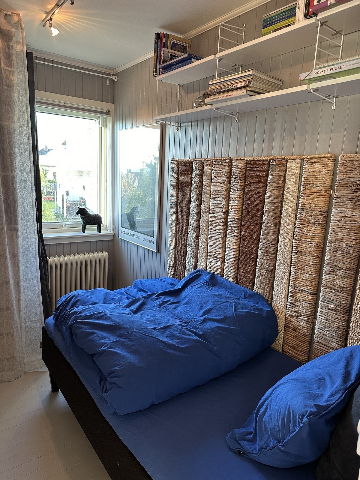På gjesterommet/garderoberommet er det en enkeltseng Galleribilde