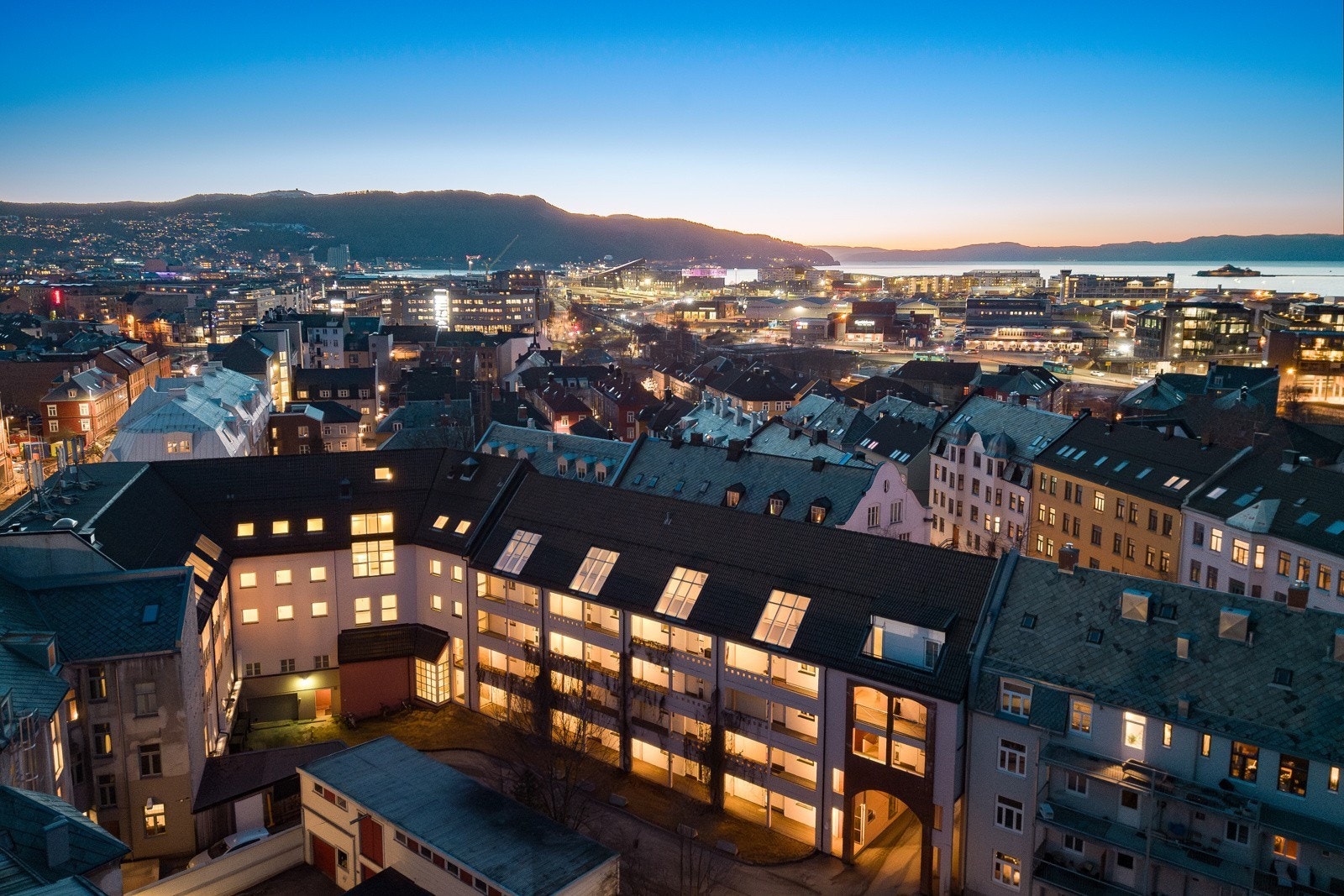 Leiligheten ligger flott til på Lademoen med nærhet til "alt", og med attraktiv beliggenhet. Galleribilde