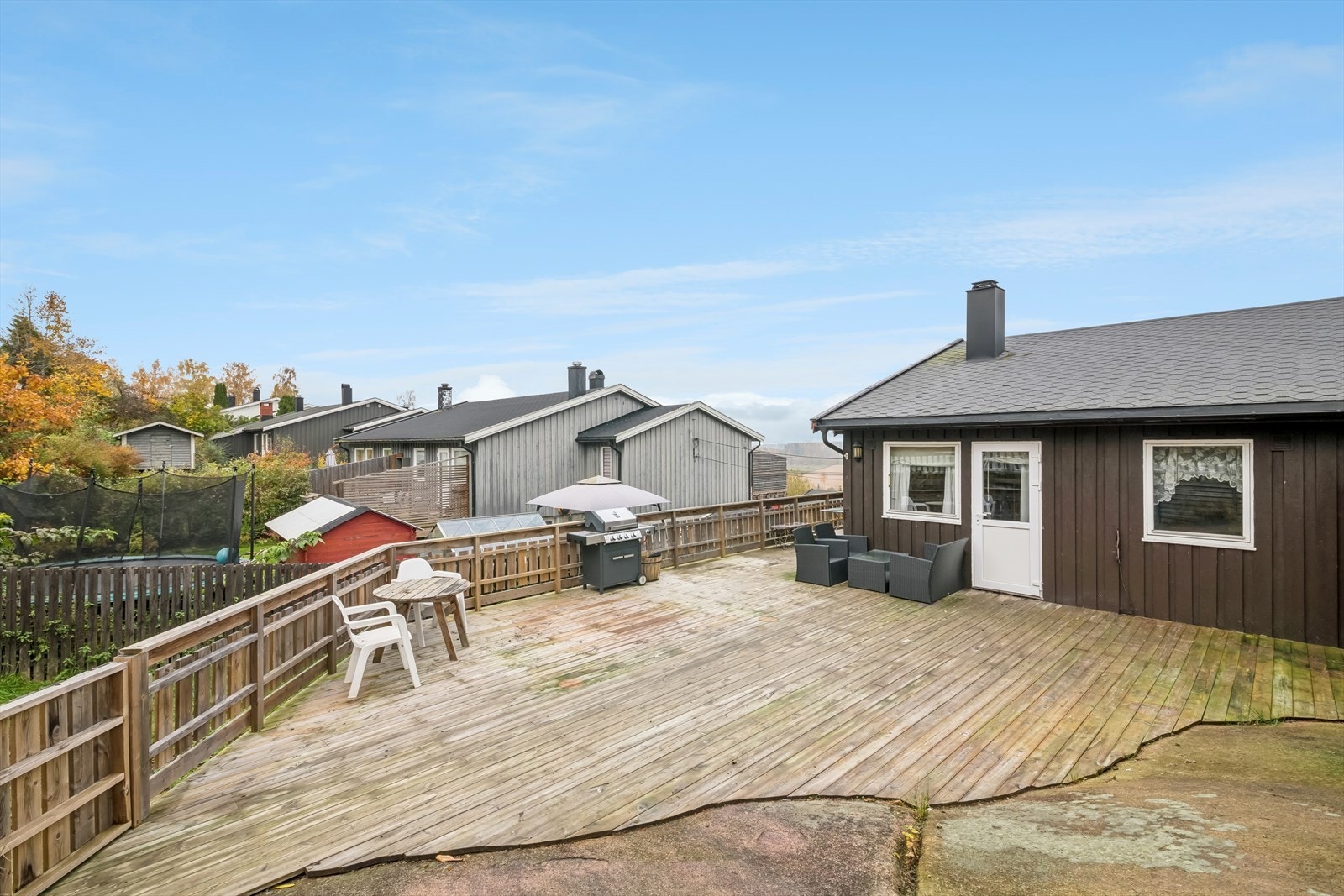 Solrik uteplass Galleribilde