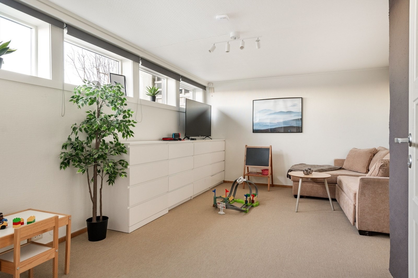 Kjellerstue Galleribilde