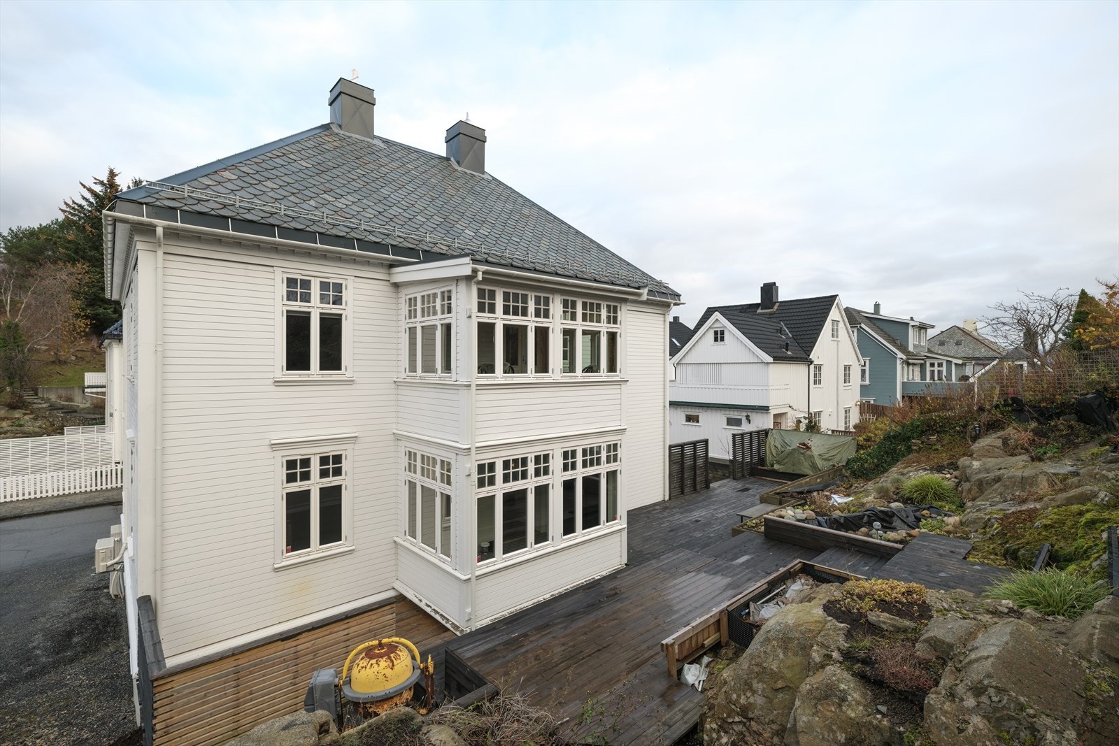 Fasade bakside Galleribilde