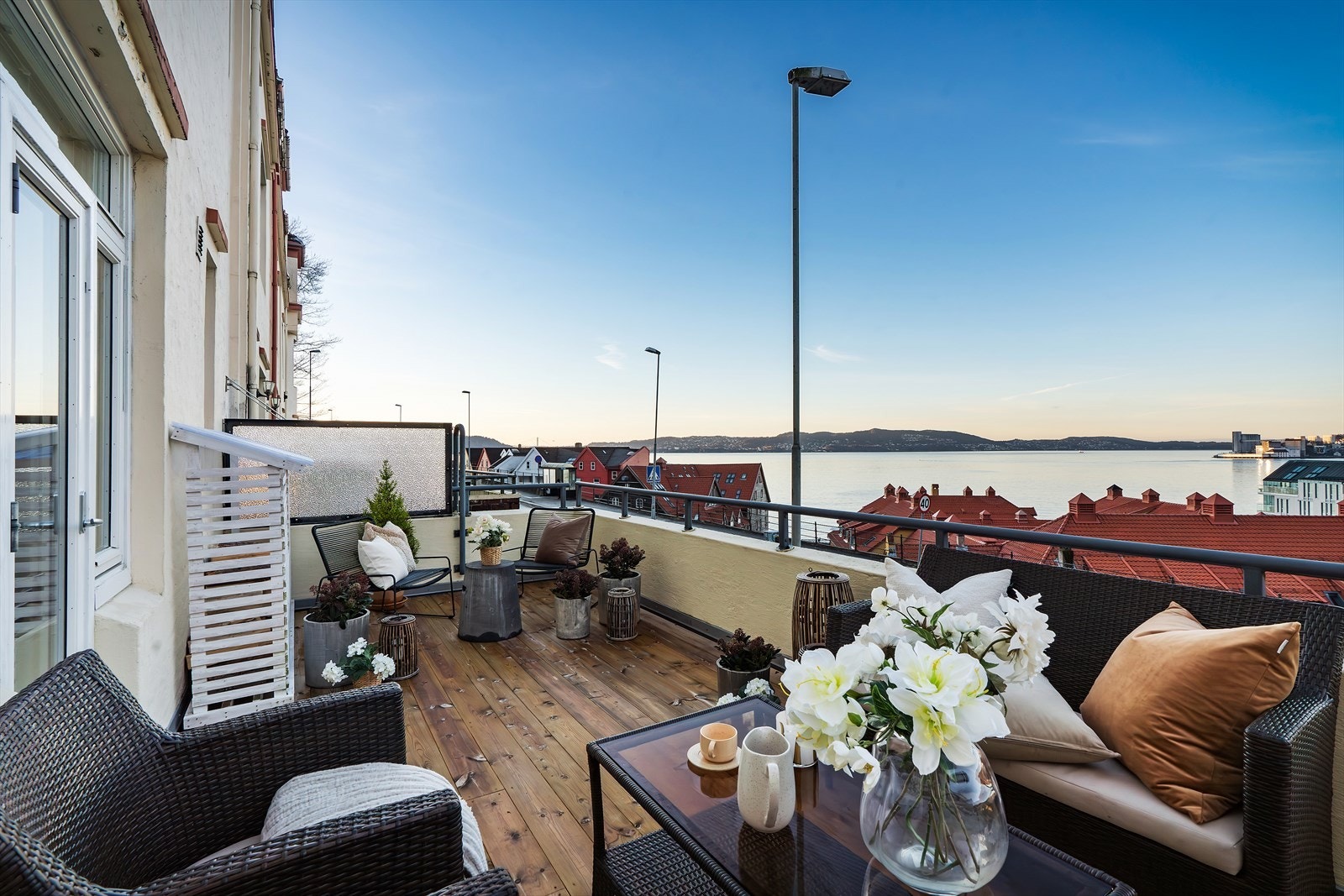 - Takterrassen måler hele 16 m² - Galleribilde