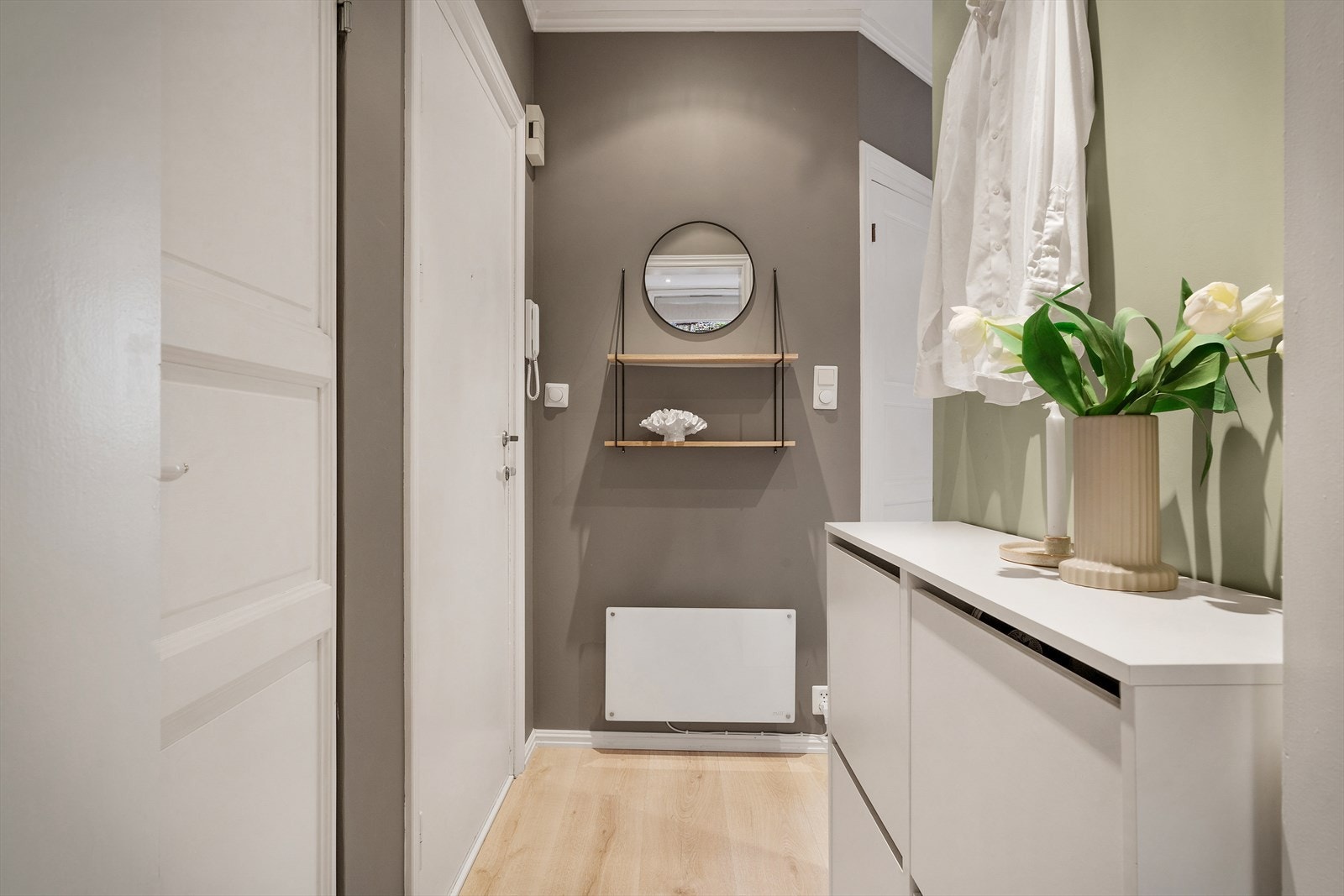 - Velkommen inn i en hyggelig entré! - Galleribilde