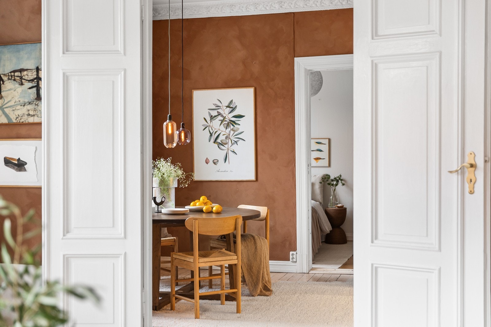 Fra stuen inn mot kjøkkenet Galleribilde