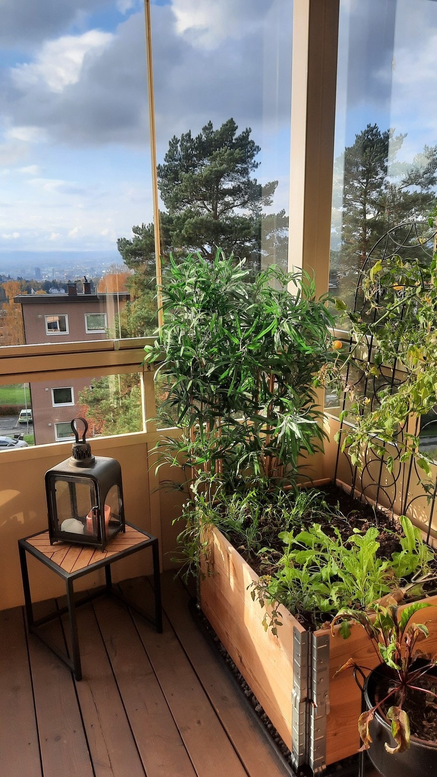 Detalj balkong Galleribilde