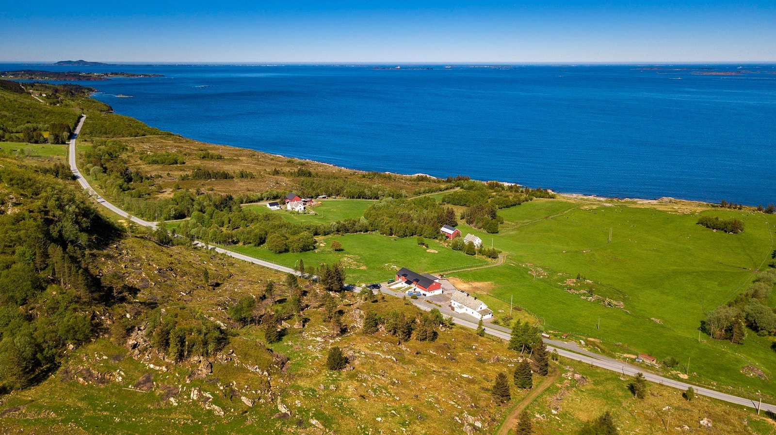Eiendommen sett fra lufta Galleribilde