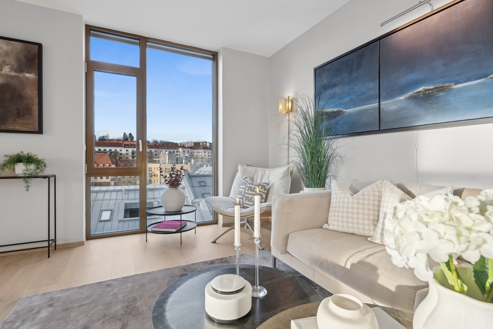 Leiligheten har også behagelig, vannbåren gulvvarme i alle gulv Galleribilde