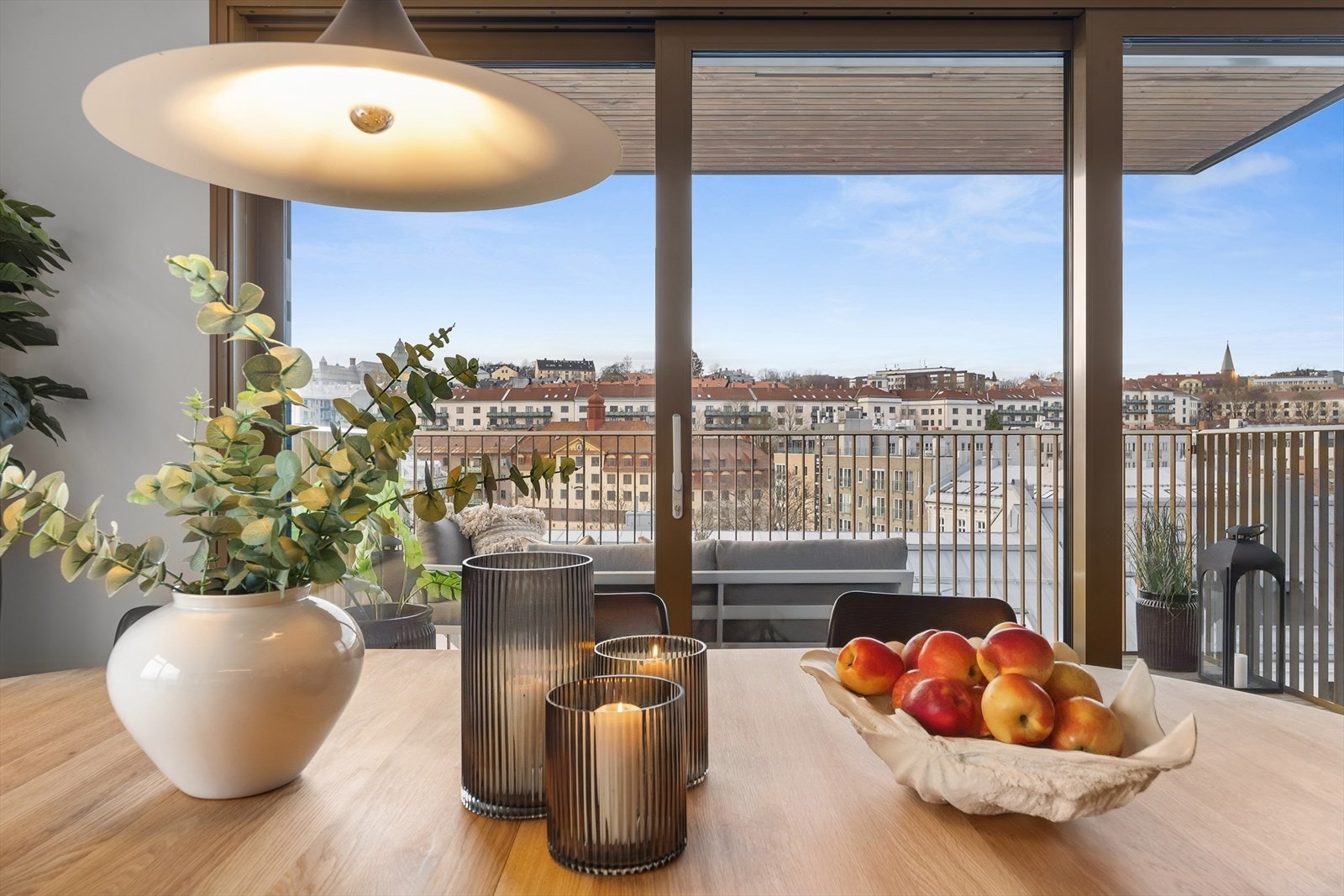 Nydelig utsikt fra spisebordet Galleribilde