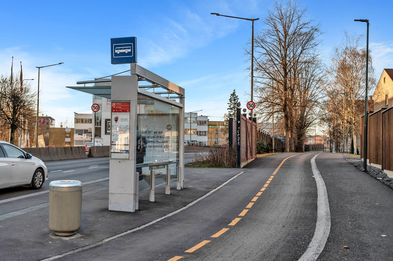 Umiddelbar nærhet til buss med hyppige avganger og gangavstand til t-bane Galleribilde