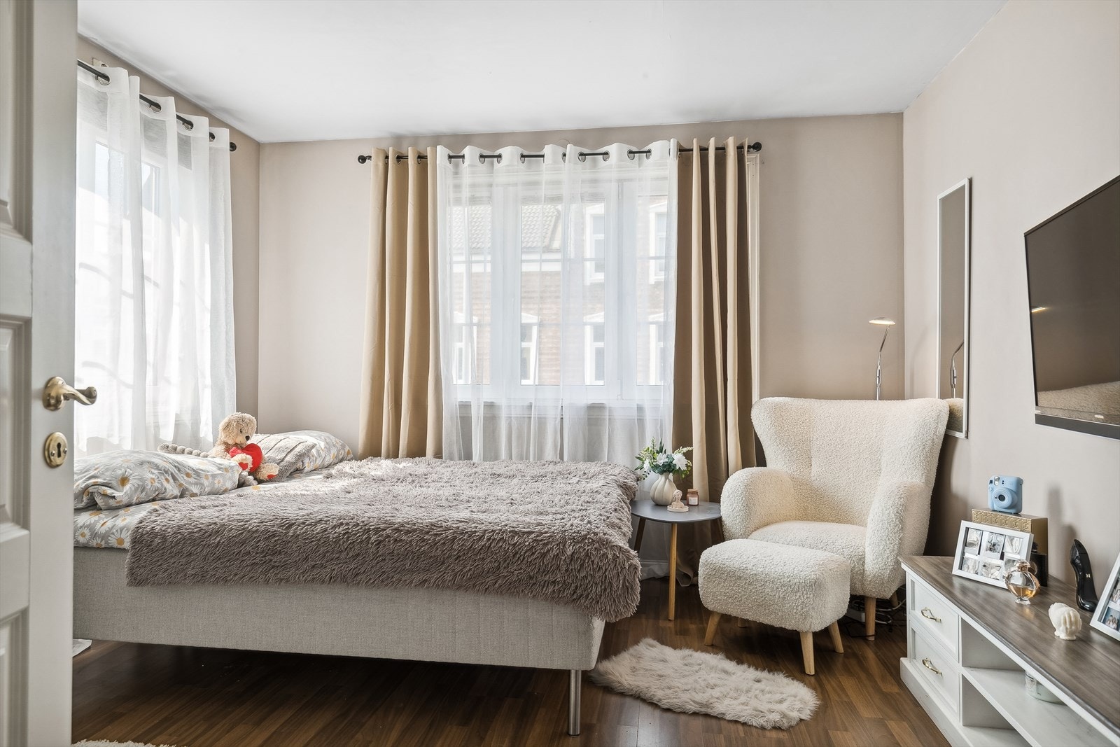 Soverom. Galleribilde