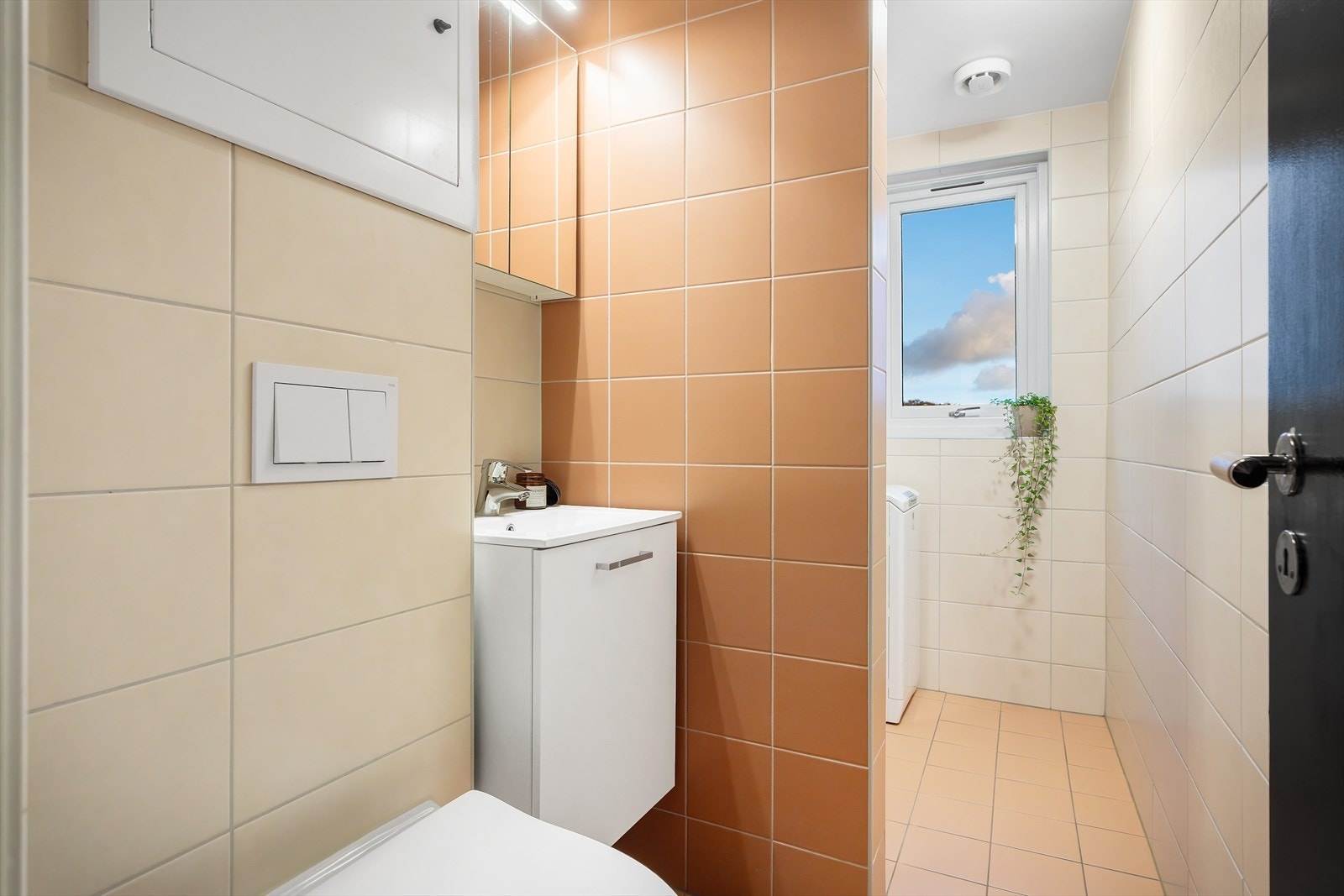 - Badet er oppgradert i 2022 og holder med det en flott standard - Galleribilde