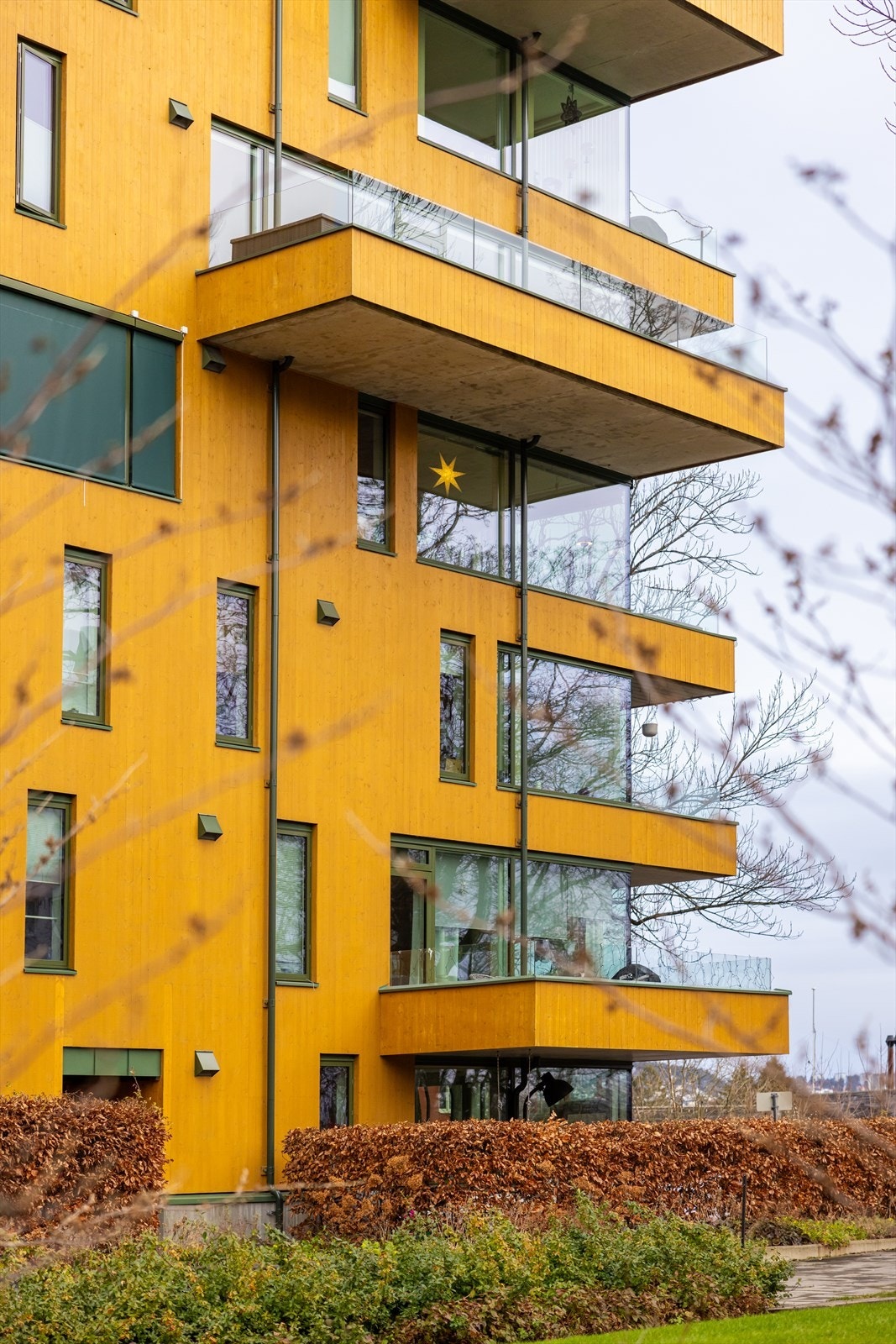 En arkitektonisk perle av et leilighetskompleks Galleribilde