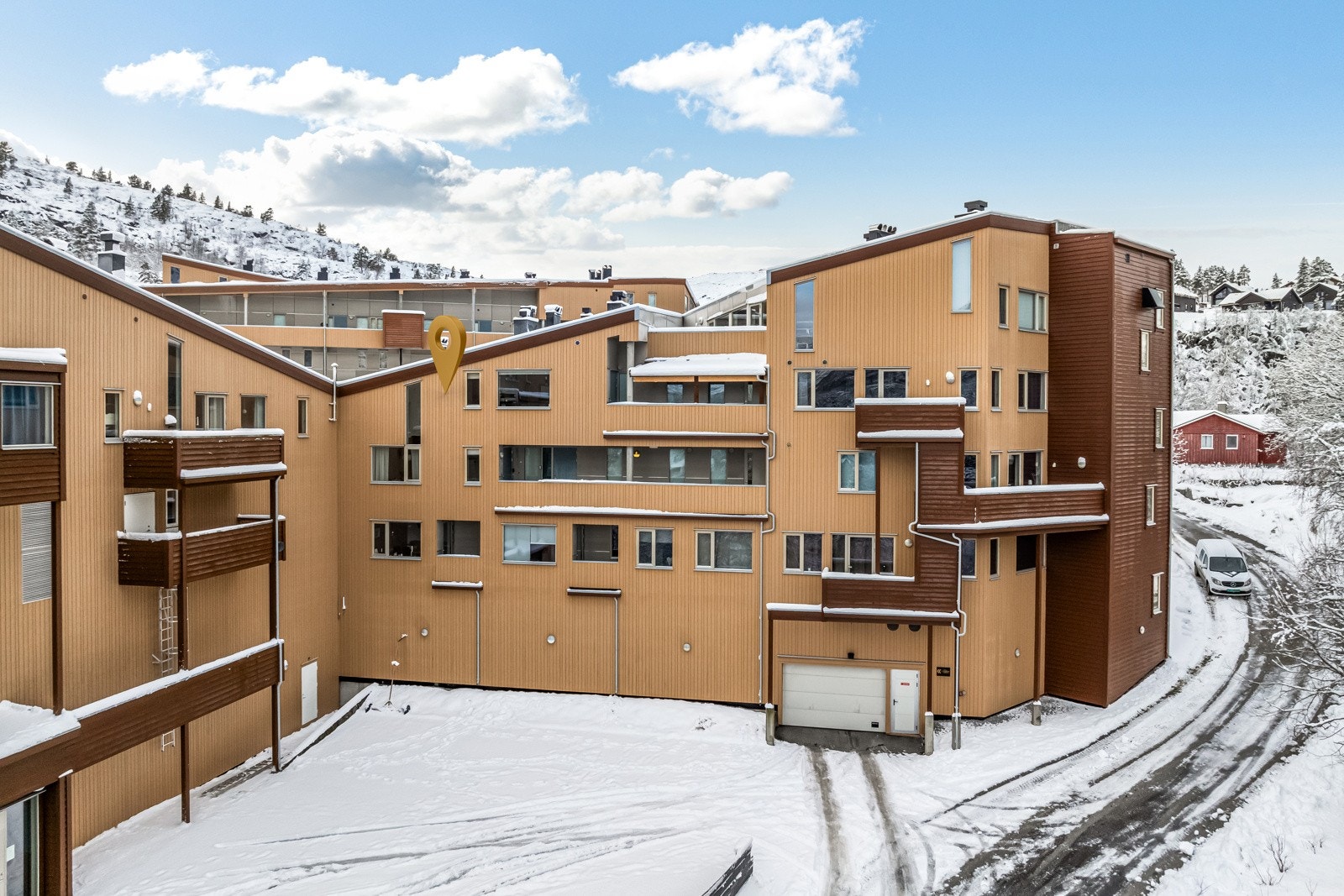 Meget attraktiv beliggenhet i naturskjønne omgivelser. Galleribilde