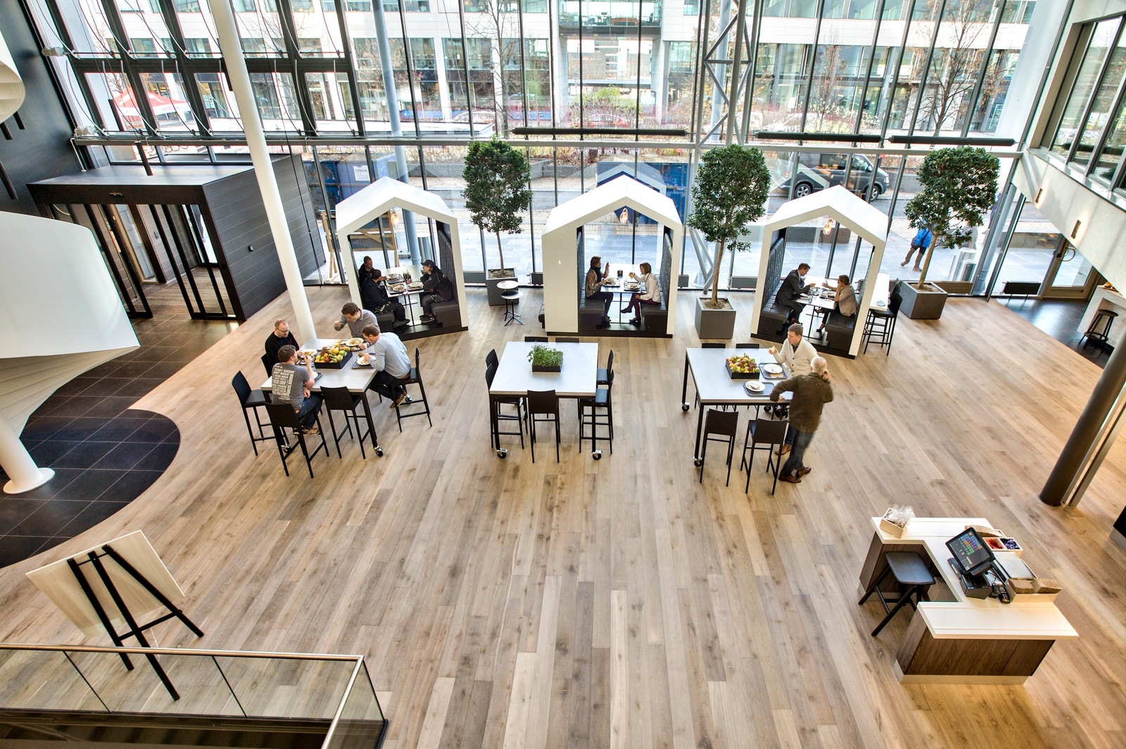 Flott kantine i Lysaker Torg 15. Galleribilde