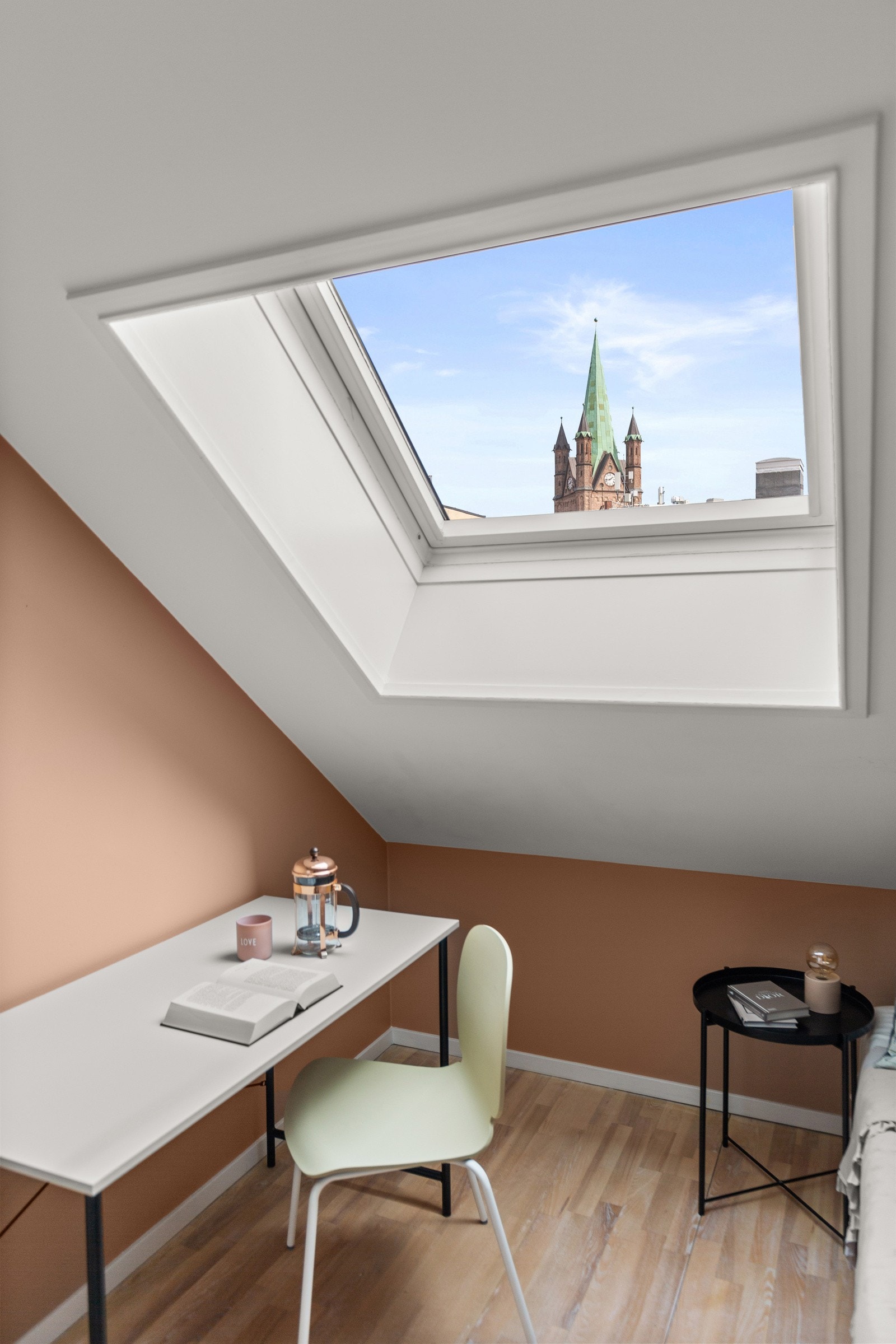 Her kan du nyte det luftige utsynet og den blå himmelen, de fine sommerdagene. Galleribilde