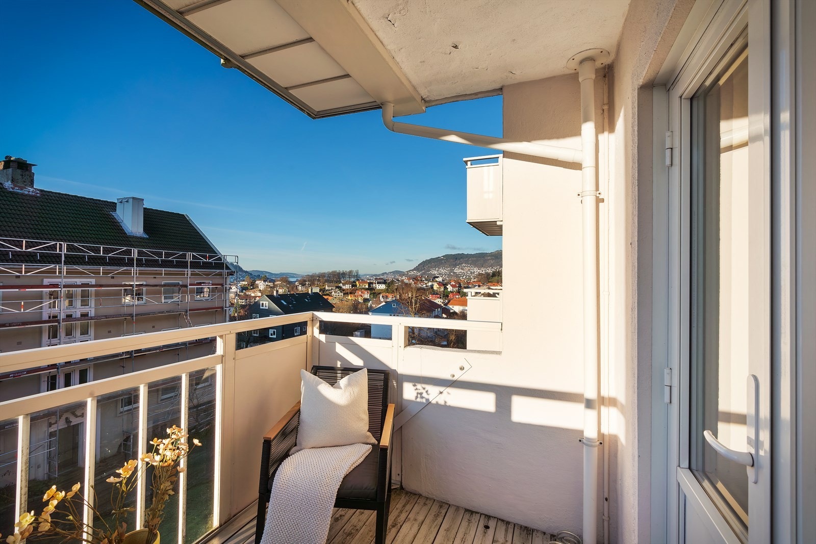 - Lekker utsikt nedover mot sentrum - Galleribilde