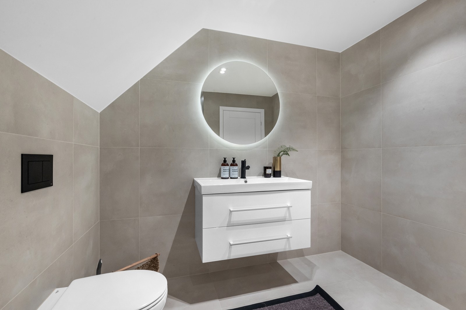 Bad i 2. etasje Galleribilde