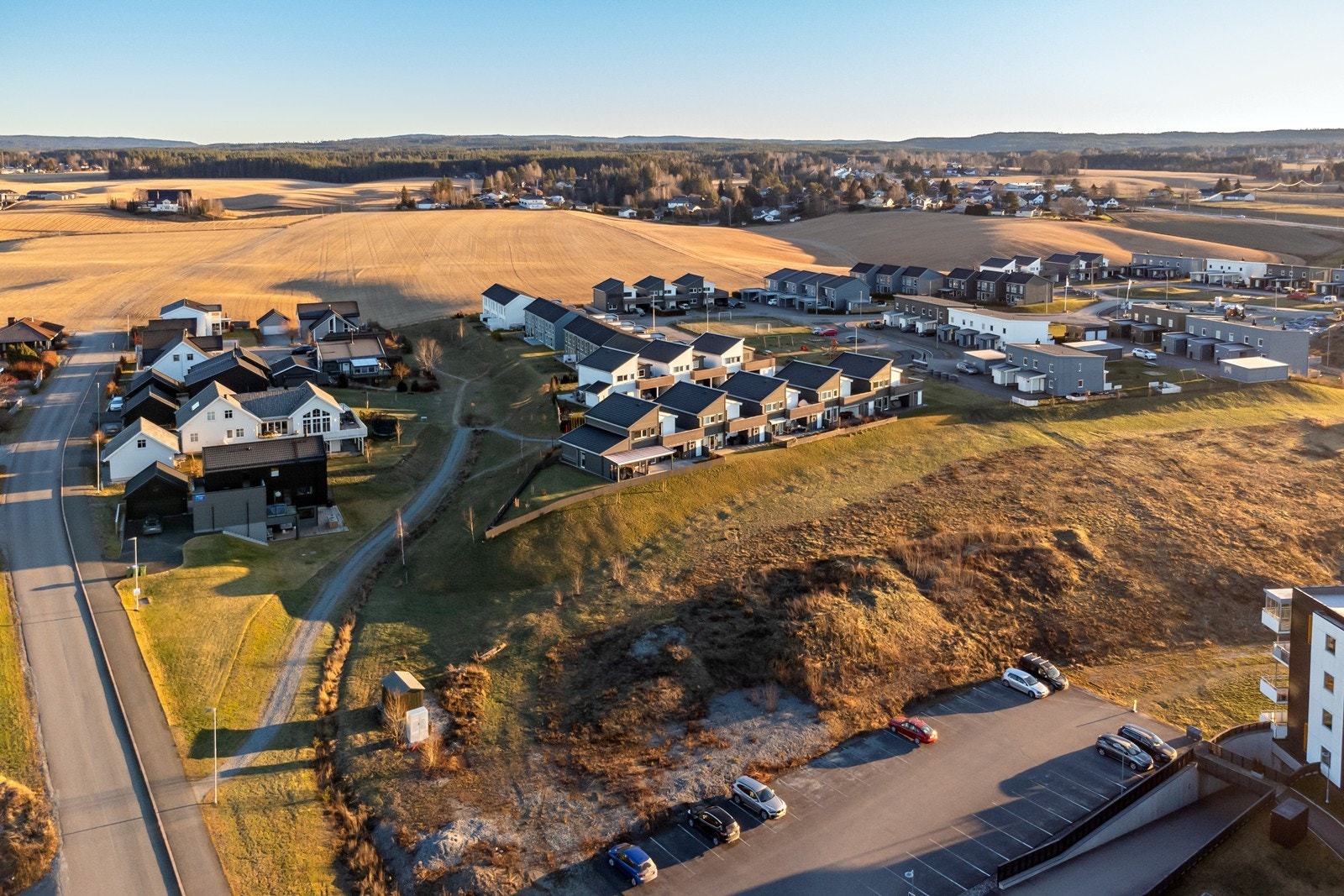 Her er det mulighet til å etablere flermanns- kjede-, rekke- og terrassehus. Galleribilde