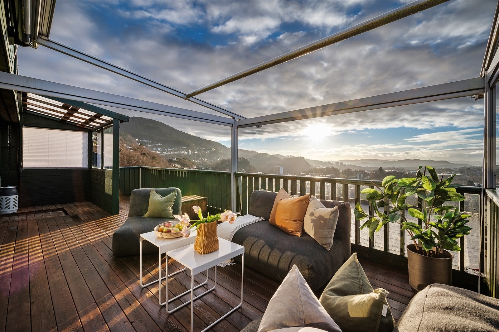 - Direkte utgang til privat balkong på 26m² - Galleribilde