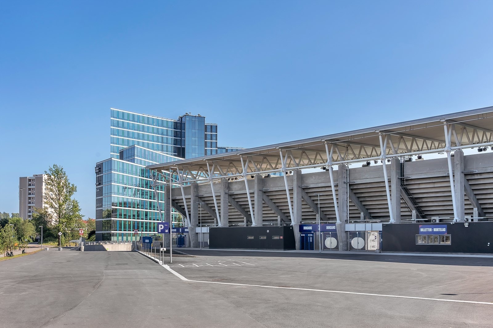 - Intility Arena er fotballstadion på Valle Hovin - Galleribilde