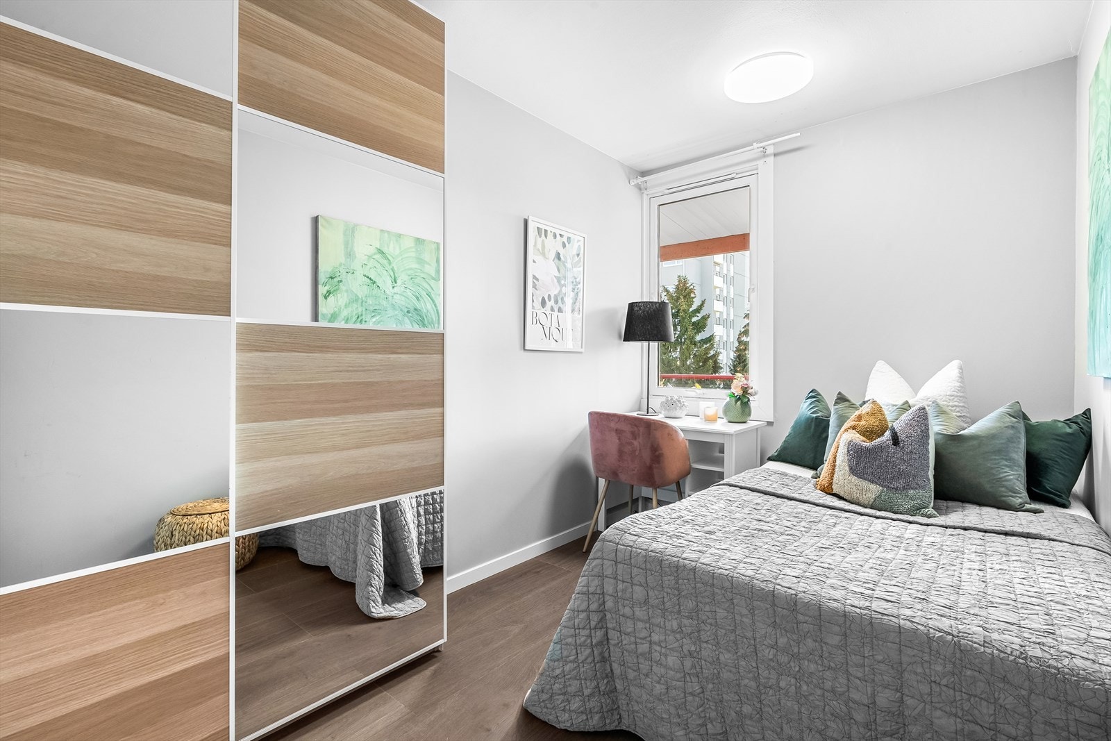 Soverommmet passer fint som gjesterom, barnerom eller kontor. Galleribilde