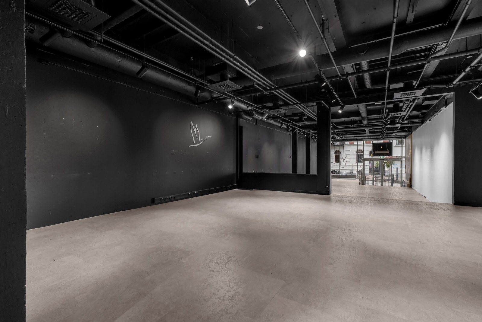 Lokale på 271 kvm, med god høyde under taket Galleribilde