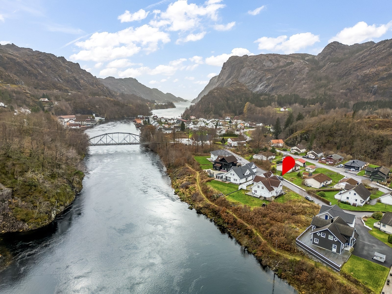 Åna-Sira er et lite tettsted beliggende i Sokndal og i Flekkefjord kommune Galleribilde