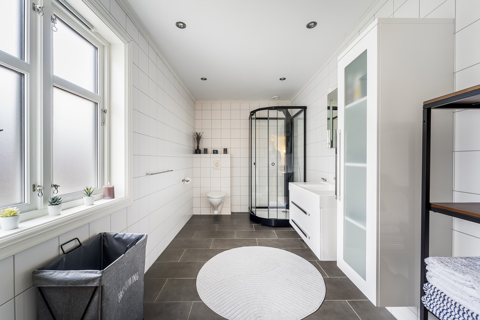 Bad 1. etasje Galleribilde