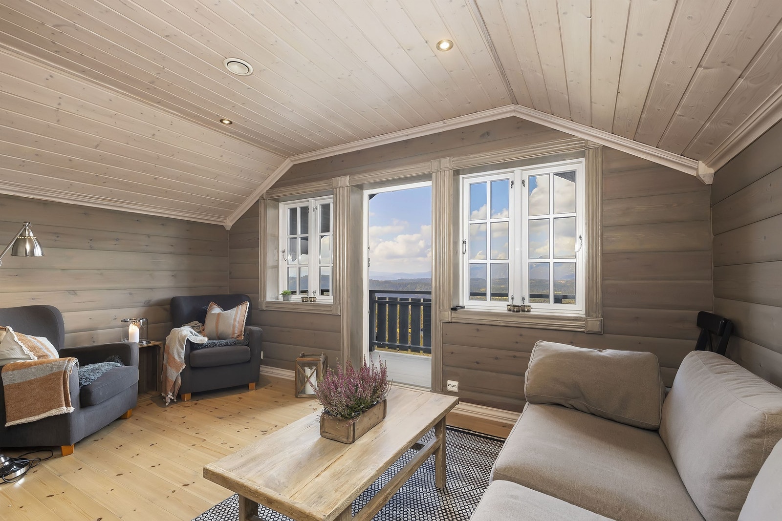 Loftstue Galleribilde