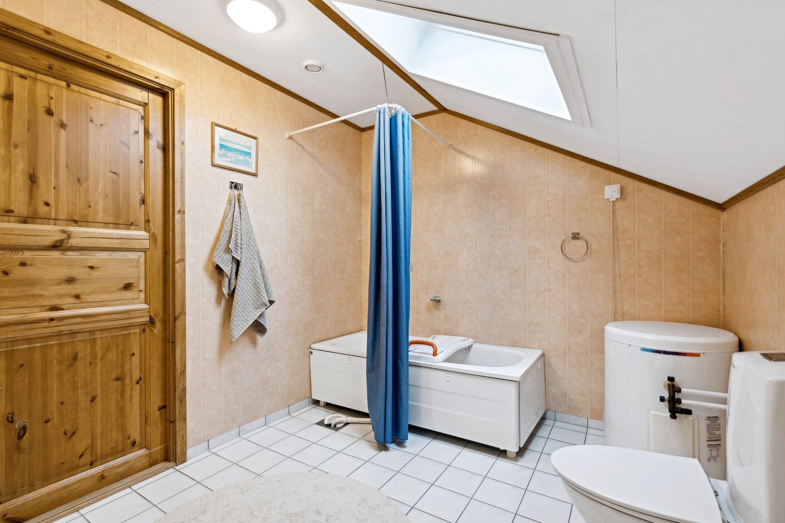 Badet har i tillegg opplegg for vaskemaskin Galleribilde