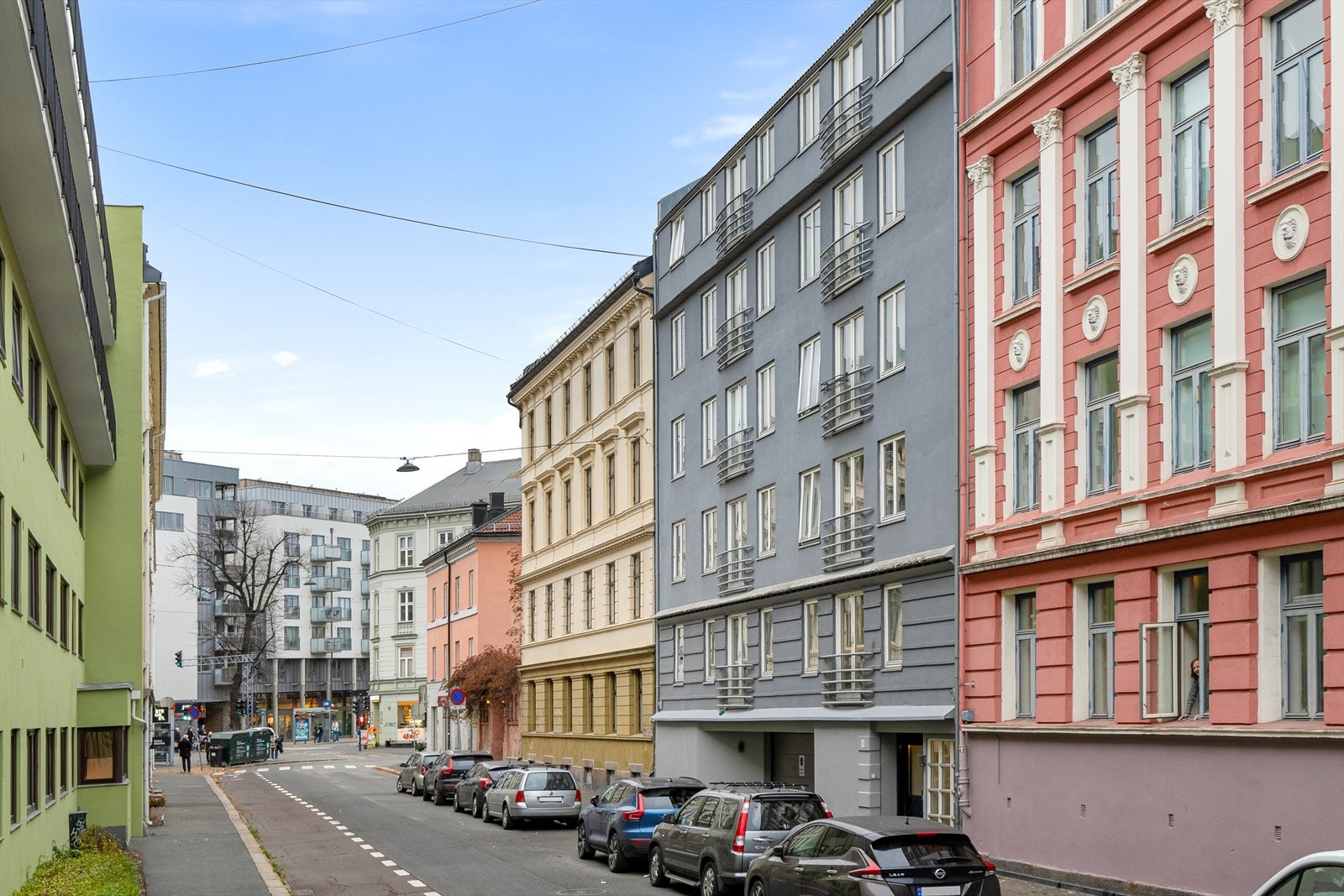 Rolig enveiskjørt gate Galleribilde