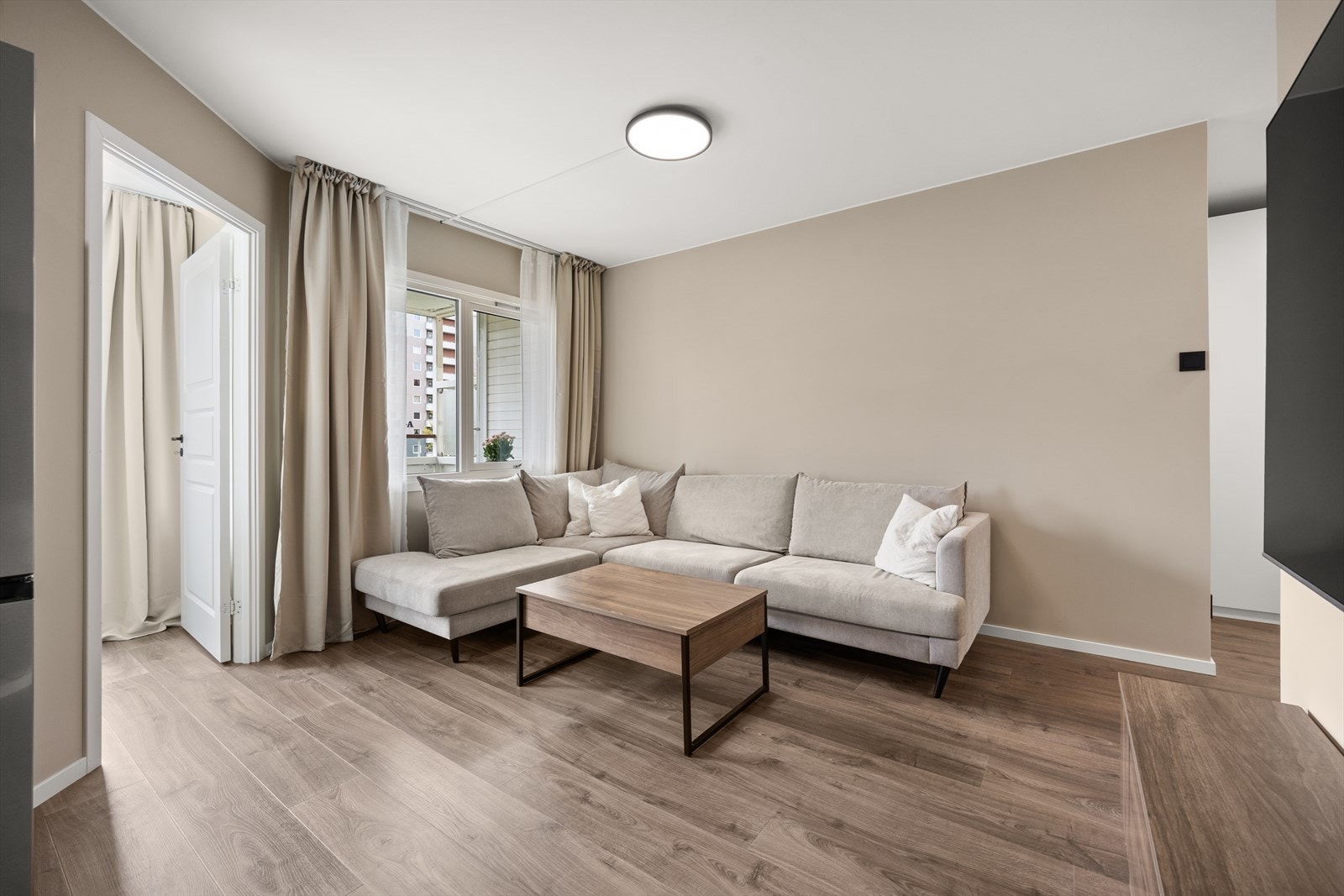 Svært delikat farge- og materialvalg. Galleribilde