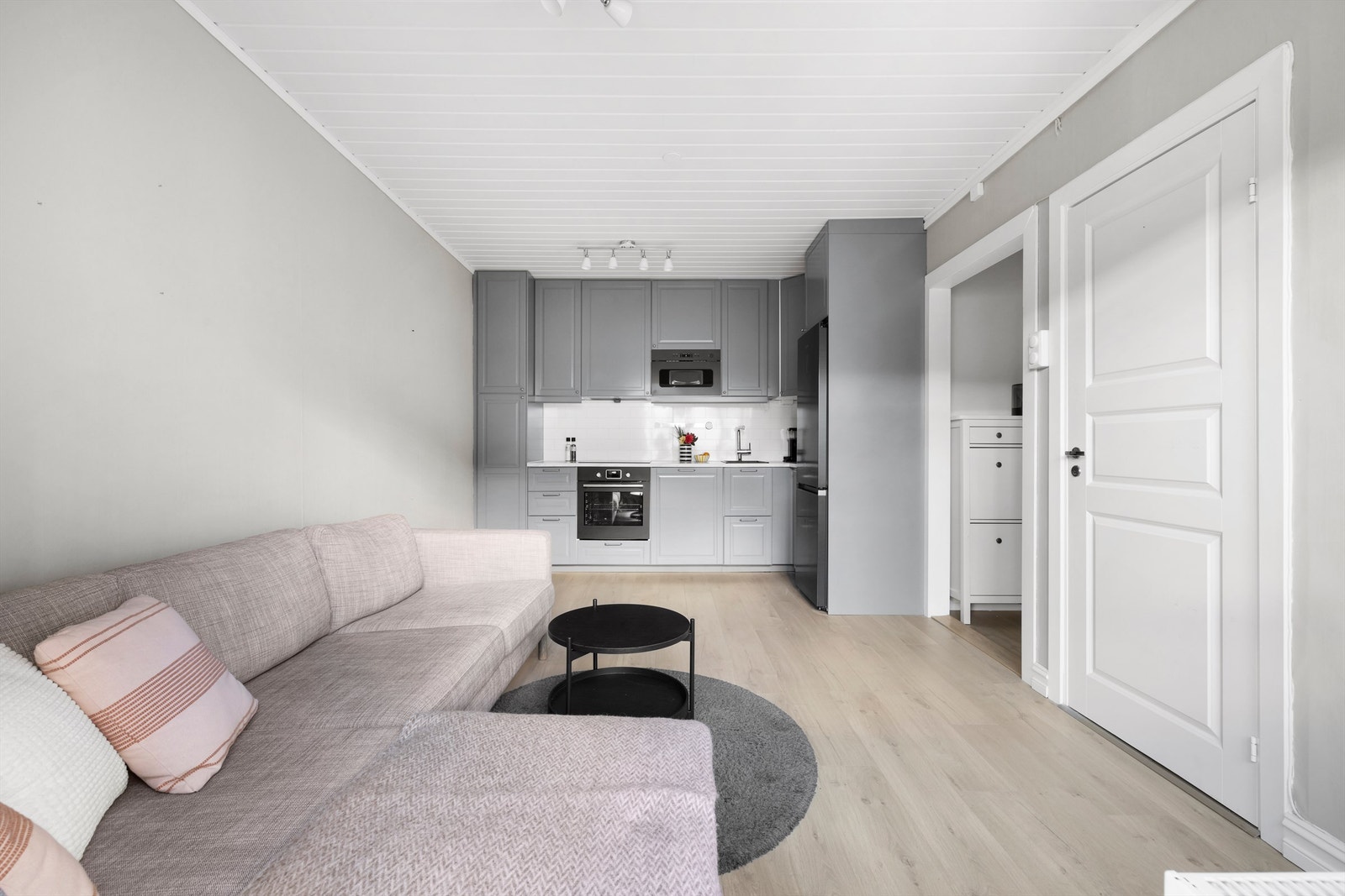 Ridehusgata 2D blir presentert av Jørgen Sande Johansen i Krogsveen. Galleribilde