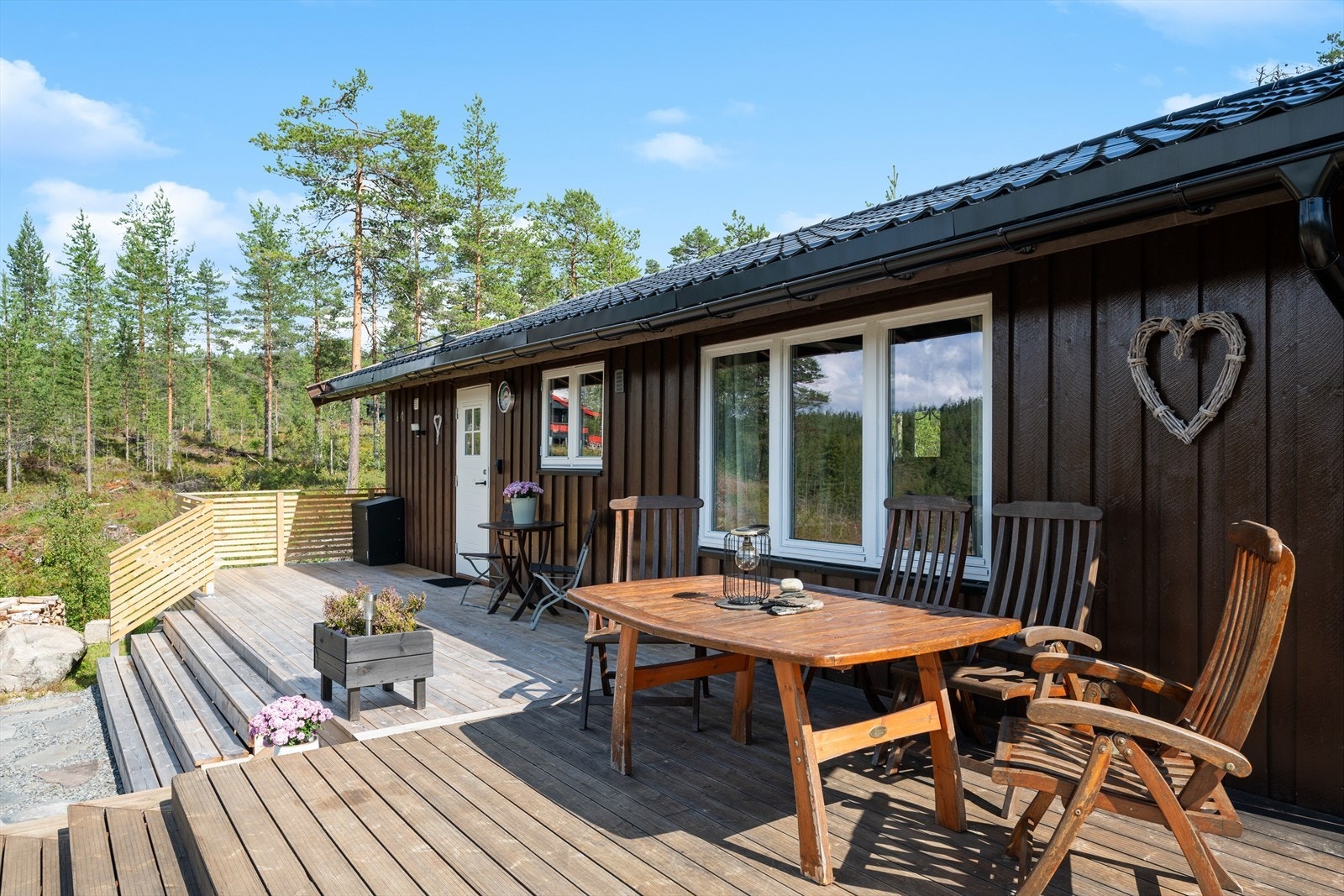 Terrassen ble utvidet i 2022. Galleribilde