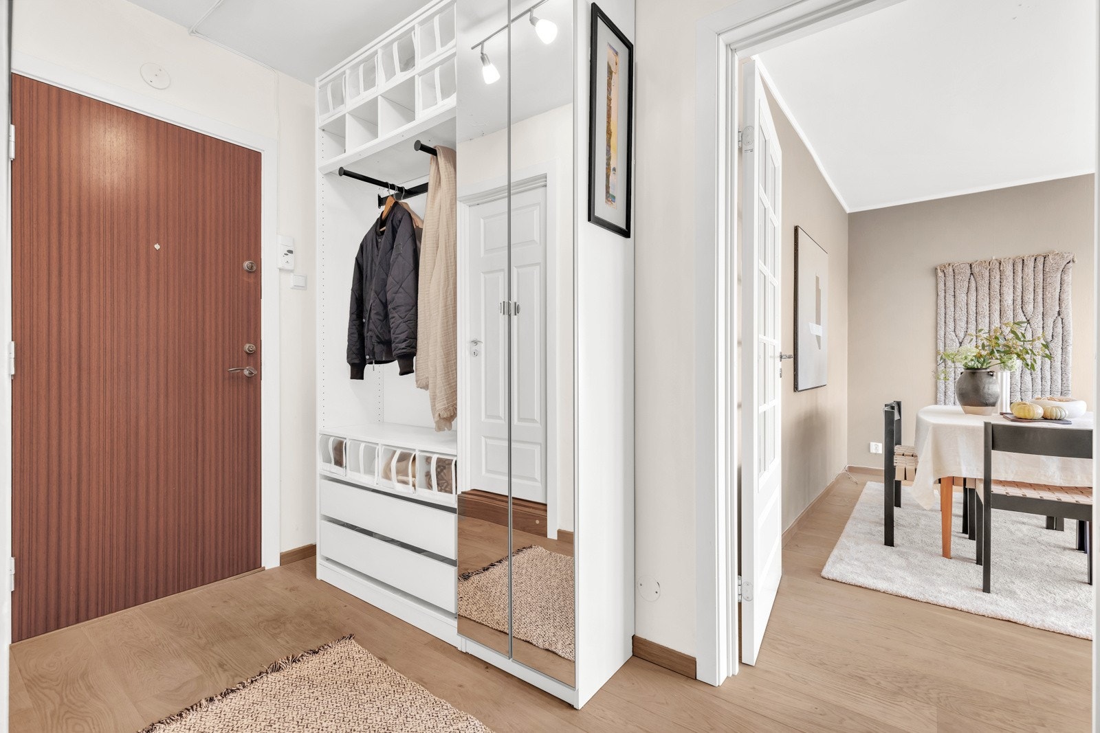 Dør-callinganlegg fra 2021. Galleribilde