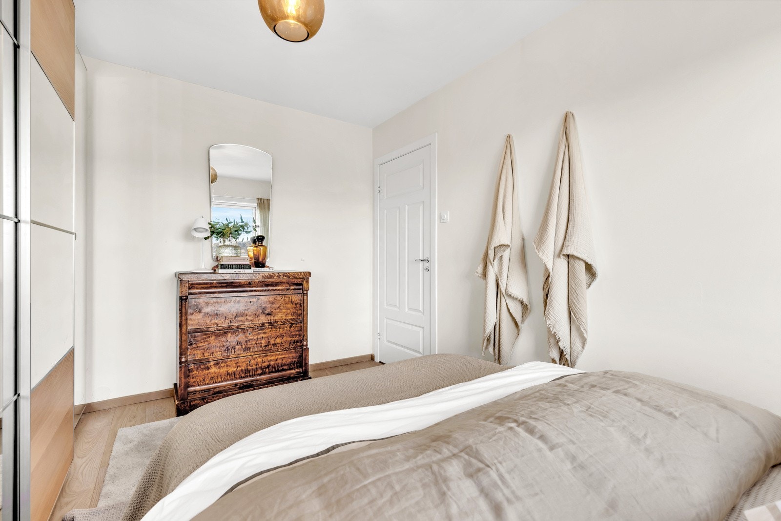 Soverom. Galleribilde