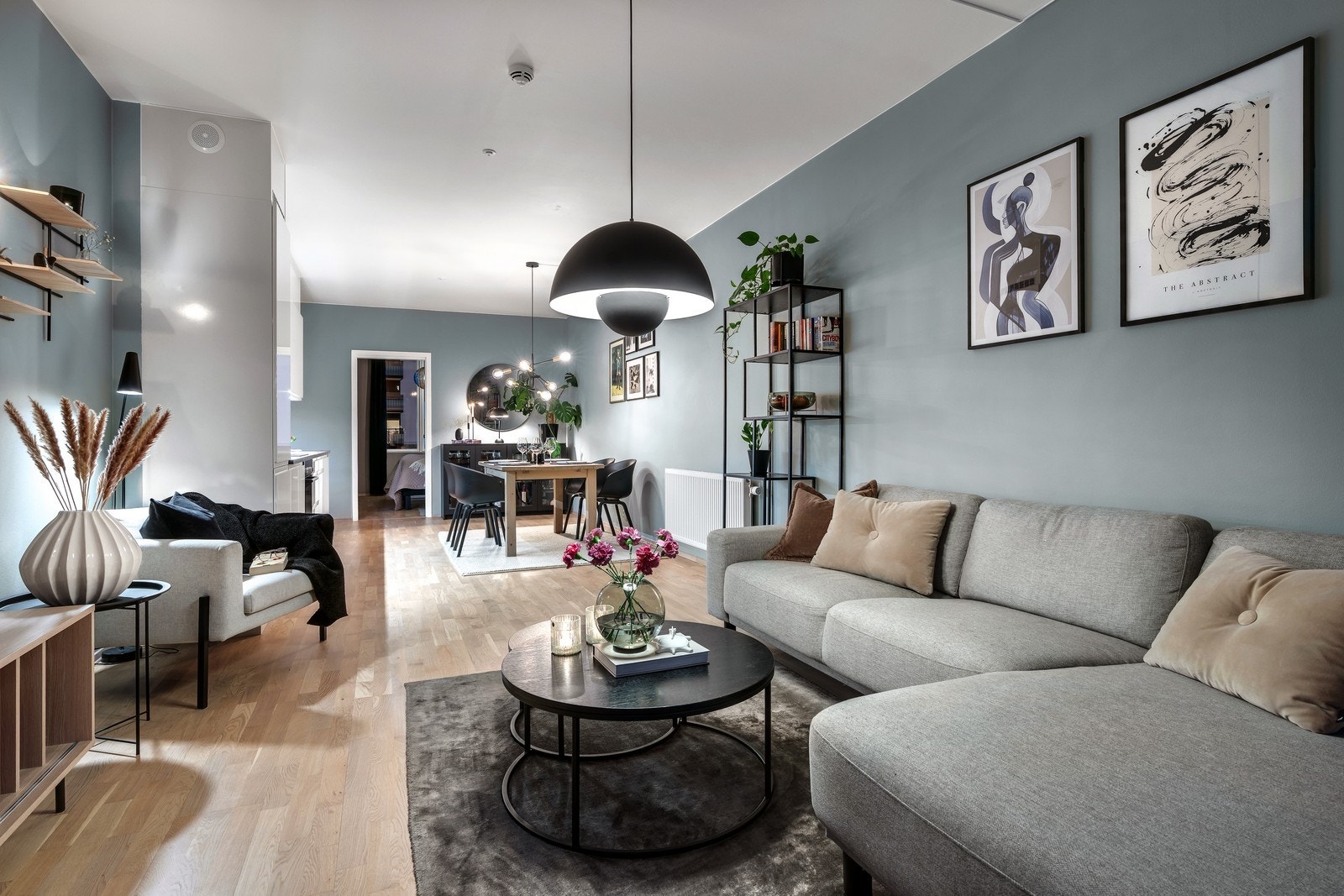 Kjøkken/stue løsningen sett fra stuen Galleribilde