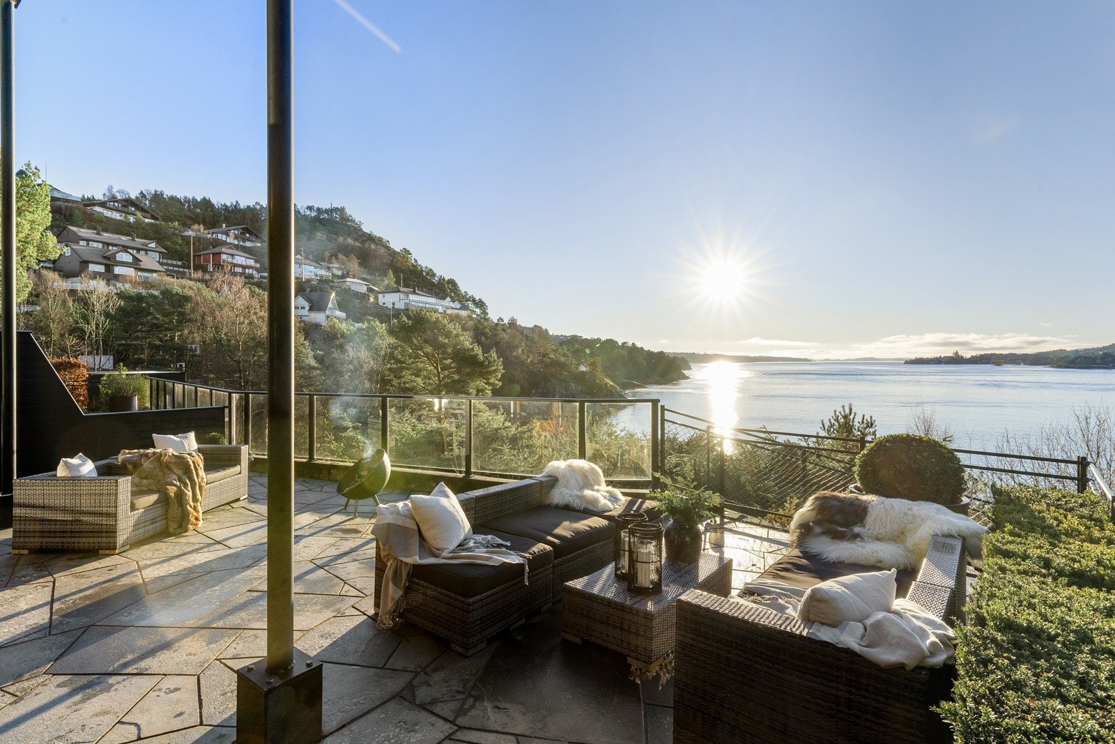 Storingavika 39E presenteres av EIE eiendomsmegling v/Christine Terkelsen. Galleribilde