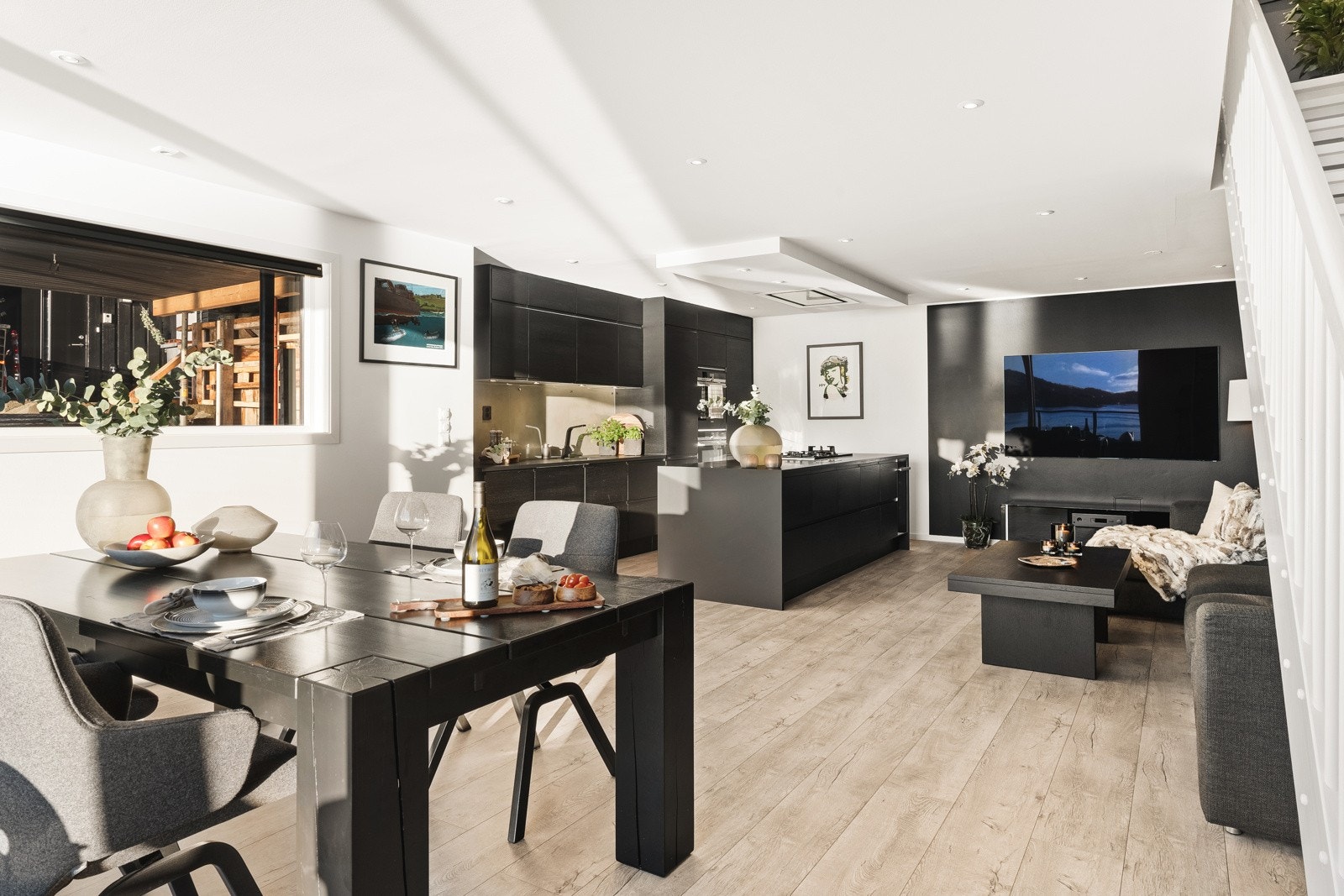 Moderne kvaliteter går igjen i hele boligen. Galleribilde