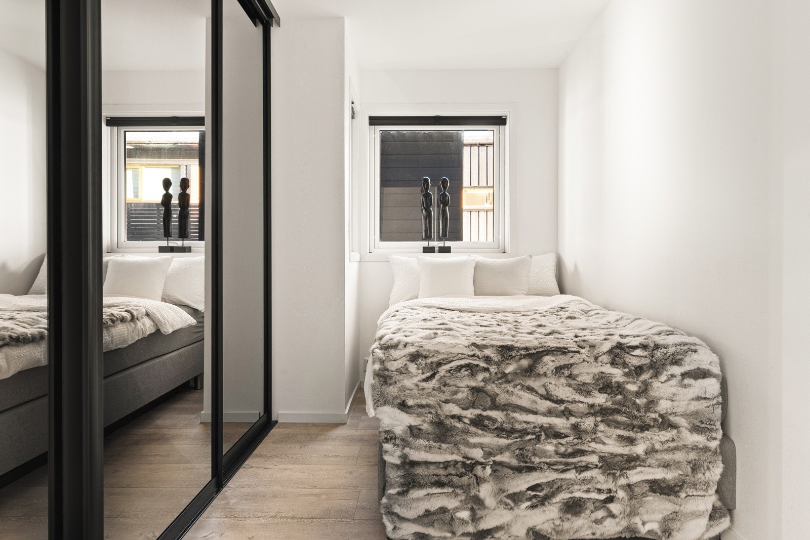 Soverom nr 2, kan benyttes som gjesterom eller kontor. Galleribilde