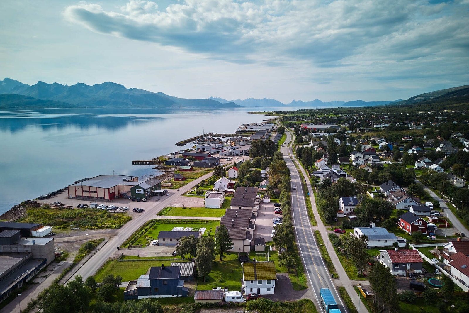 Nærhet til dagligvarebutikk med gode åpningstider. Galleribilde
