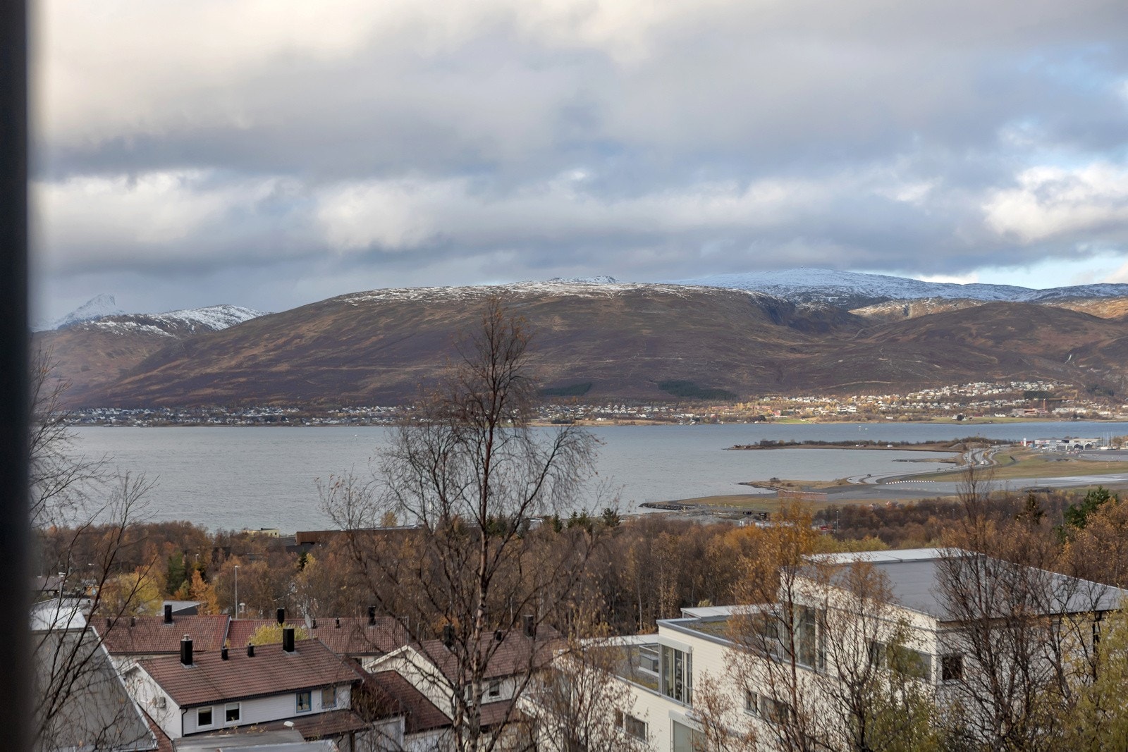 Utsikt mot nord-vest Galleribilde