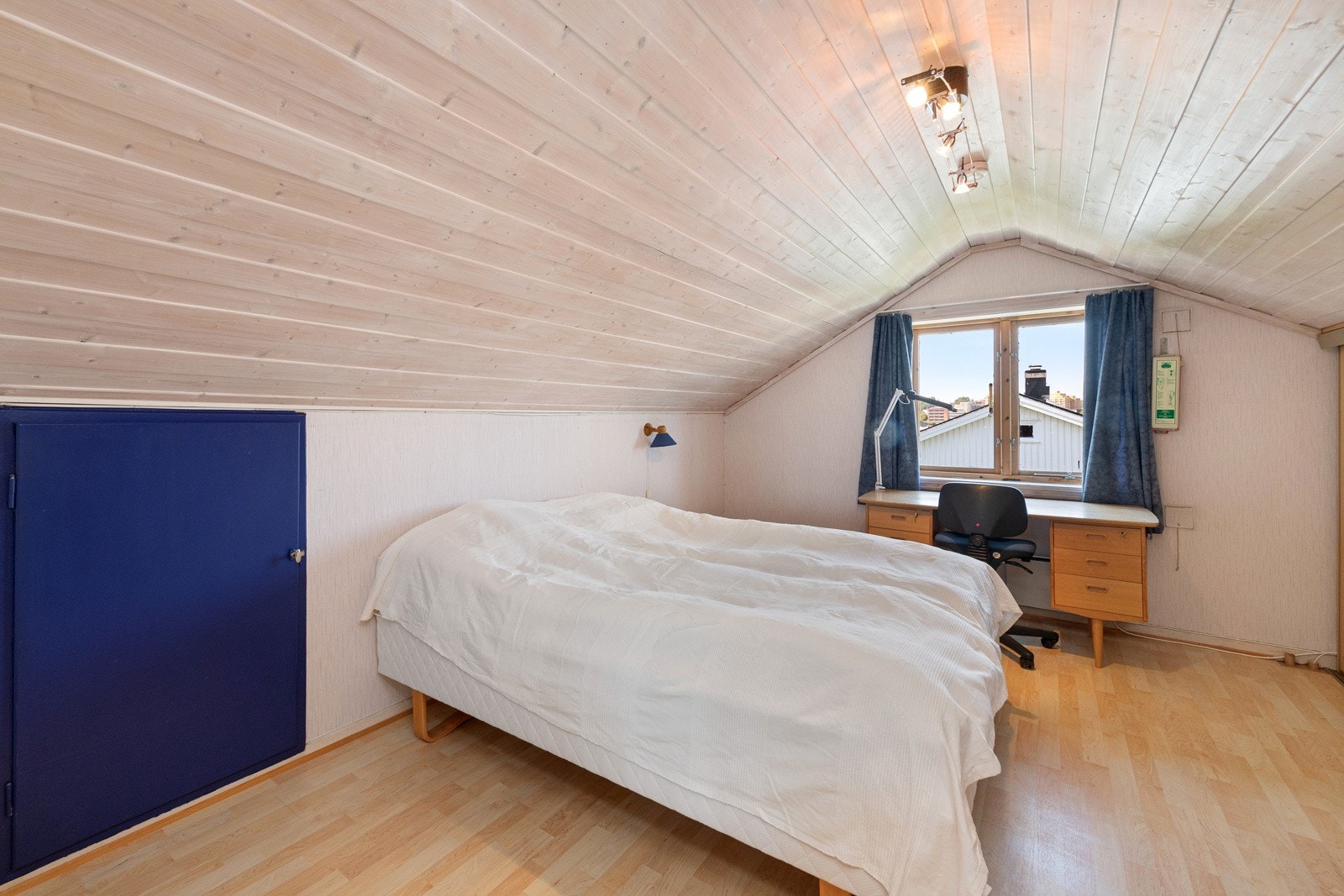 Loft, soverom 1 Galleribilde