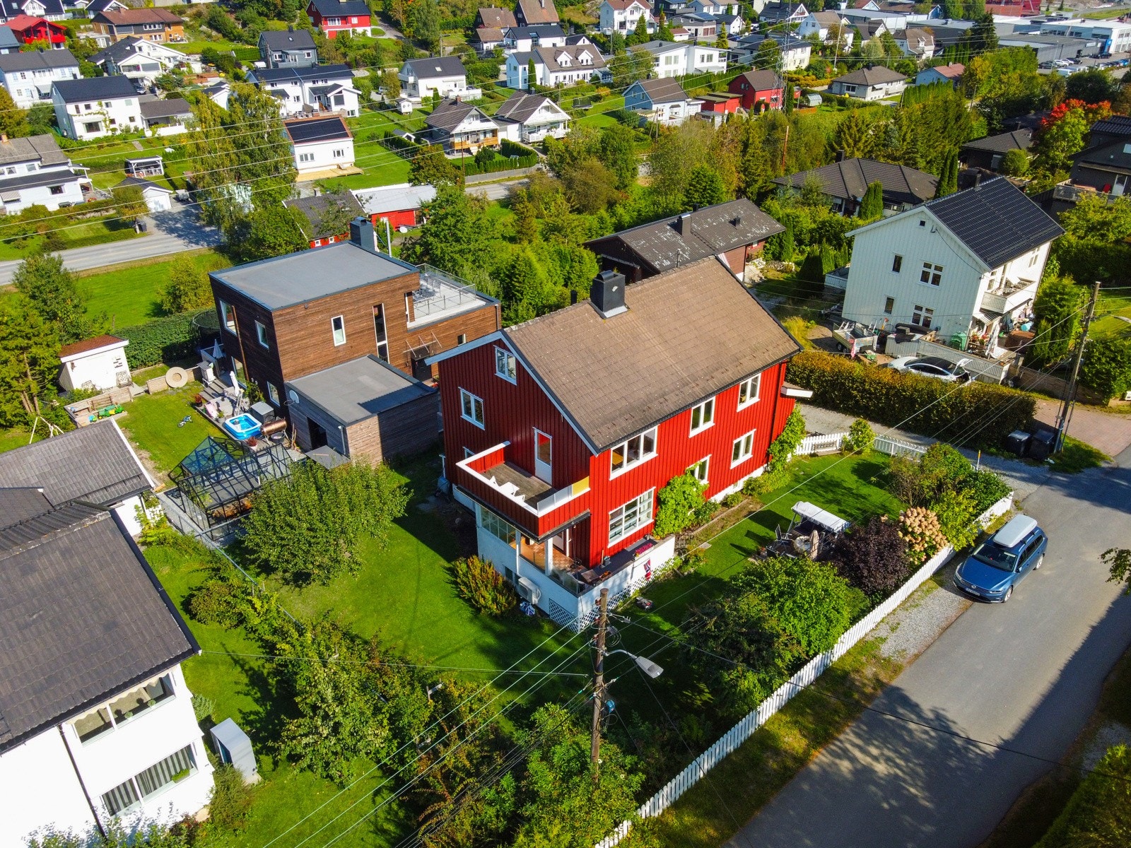 Leikvollen 18 A, en hyggelig og romslig bolig Galleribilde